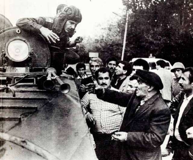 1988: Final stage of the deportation of Azerbaijanis from Armenia - PART 2